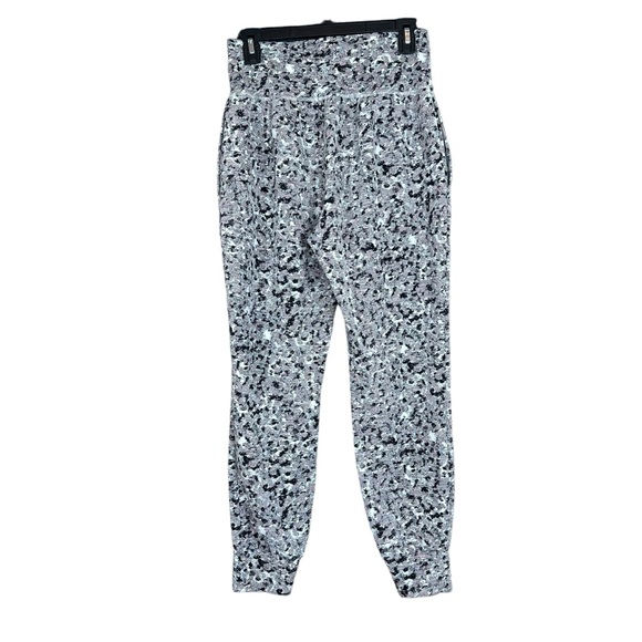 Athleta Salutation Textured Jogger Pants Women's Size Medium - Picture 6 of 14